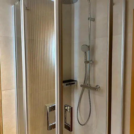 Ferienwohnung Mueritzblick Apartmán Waren (Mueritz)